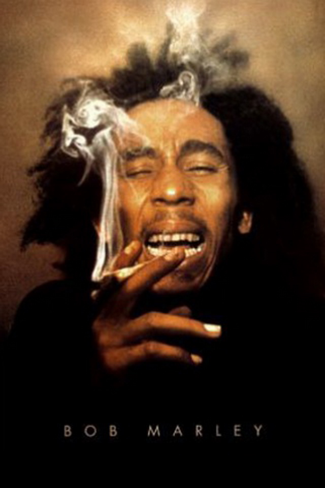 bob-marley-laughing-smoking